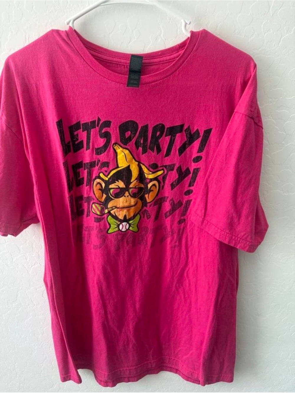 Rare Party Animals Savannah Bananas “Let’s Party” Pink Graphic T-Shirt Men’s XL